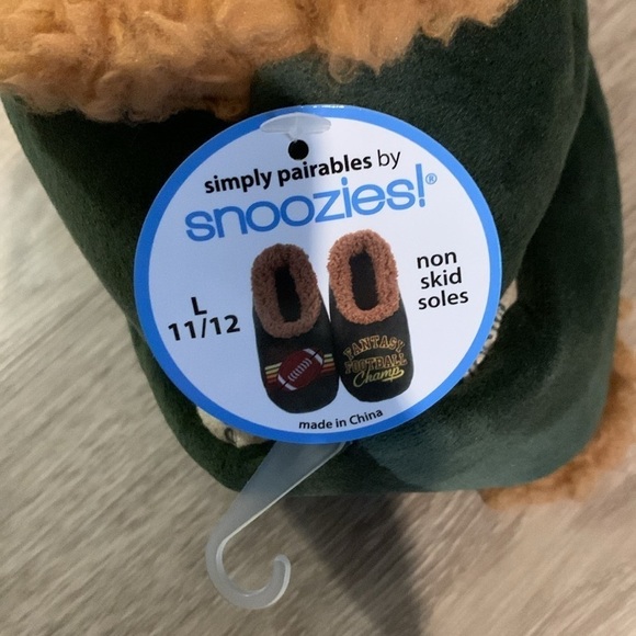Fantasy Football Snoozies bedroom shoes slippers slip-Ons size 9/10 Loafers NWT - Picture 6 of 15